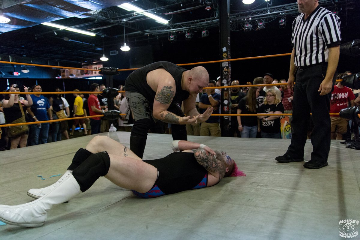 Mouse3911's tweet image. .@TrippCassidy vs @IRONELBOW88 

@sup_graps 
#NotProblematic