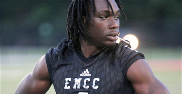 247Sports's tweet photo. Murder charges dropped against former @LastChanceU star Isaiah Wright: https://t.co/uvLecRPABB https://t.co/i4LL2A3TcU