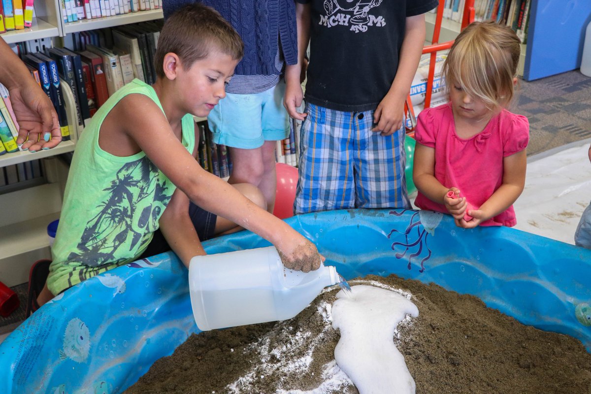 Fun, educational, creative– 3 words describing our last Nature Kids event. At Geology Rocks! kids painted rocks, cracked open geodes, and made a model volcano. If that’s not a recipe for a good time, what is? Thanks to Umatilla National Forest for being our partner in this event!