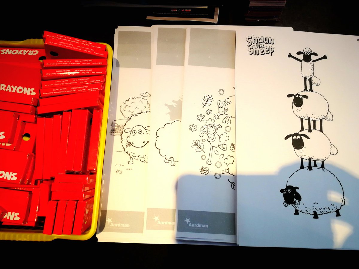 ... We are stocked up and ready @PIWEYMOUTHSF kids sorted, adults sorted with lots of local attraction/ eating out guides, oh and my famous fossil guides ofcourse 😉 #summerofservice <a href="/linfred462/">Mark Linnington</a> <a href="/RakeshMistry87/">Rakesh Mistry</a> <a href="/RikkiQuinlan/">RQPI</a> <a href="/SDEBDD/">simon ewins</a> <a href="/PIHantsHearts/">HampshireHeartsPI</a>