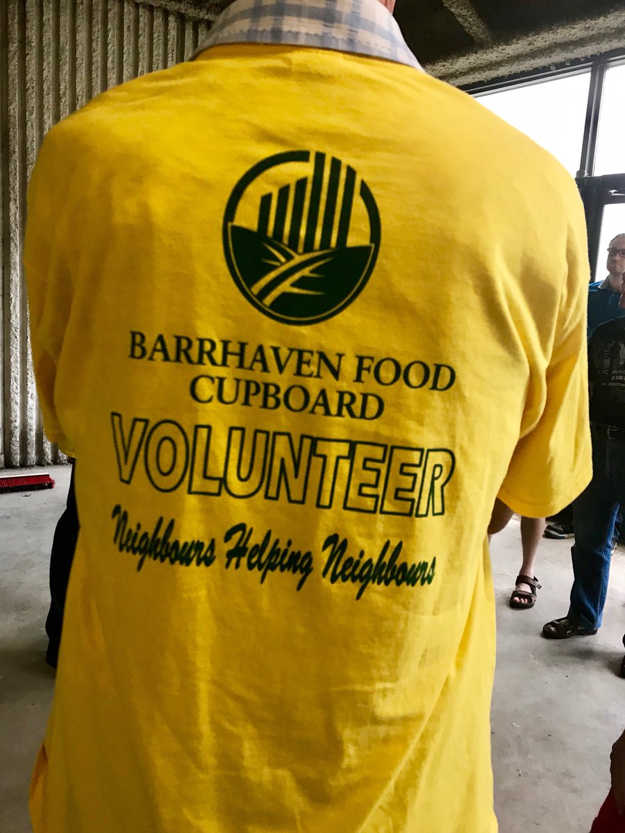 JimWatsonOttawa's tweet photo. Today we announced the new @BarrhavenFood location! Got to meet some dedicated volunteers continuously improving their communities //  Merci de votre implication continue! https://t.co/xHCPuwpMgy