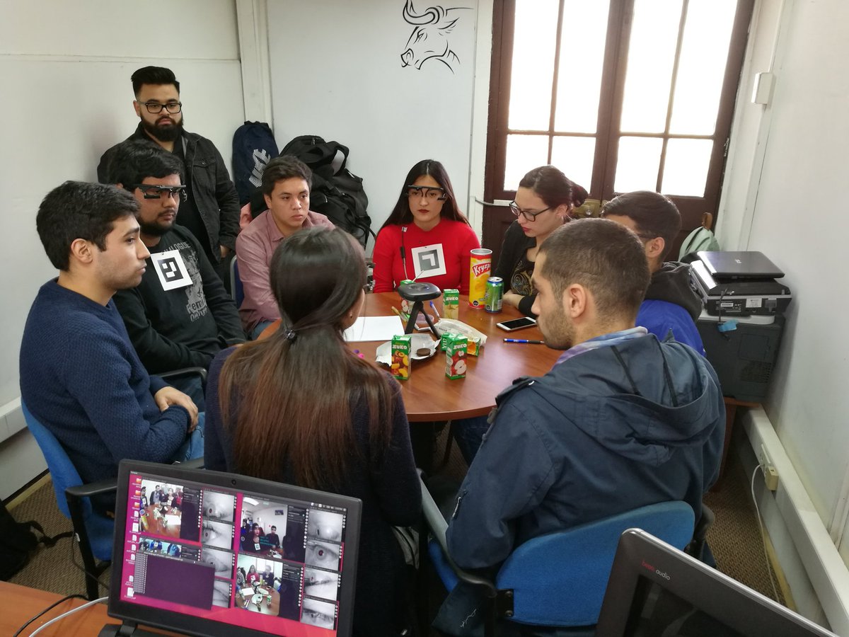 andrespedro__'s tweet photo. #socialmap Demo at U Valparaiso, Chile @socialmap_ai https://t.co/ED4TEfOzsq