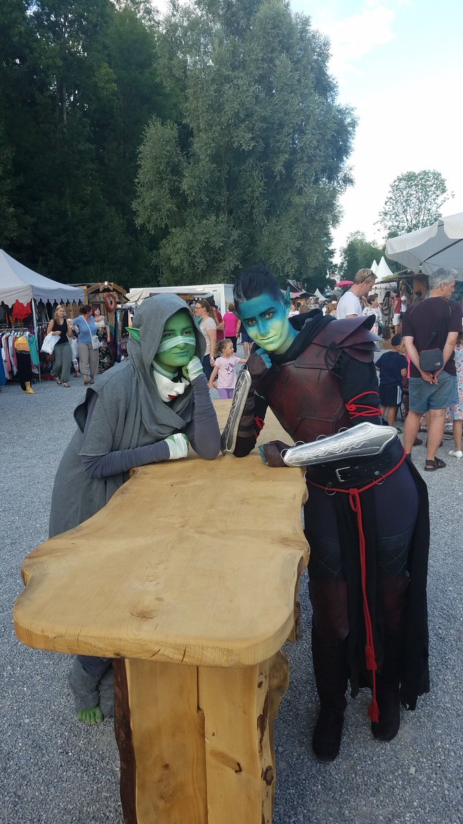 SRerenga's tweet photo. So my lovely sis @NotNottNein &amp; me have been to a small medieval market in cosplay yesterday and it was a very interesting experience! We confused a lot of people there ("Are you guys elves? Aliens?"), but also had the chance to take some EPIC pictures (which will follow soon) 😍 https://t.co/SpZpDzjixa