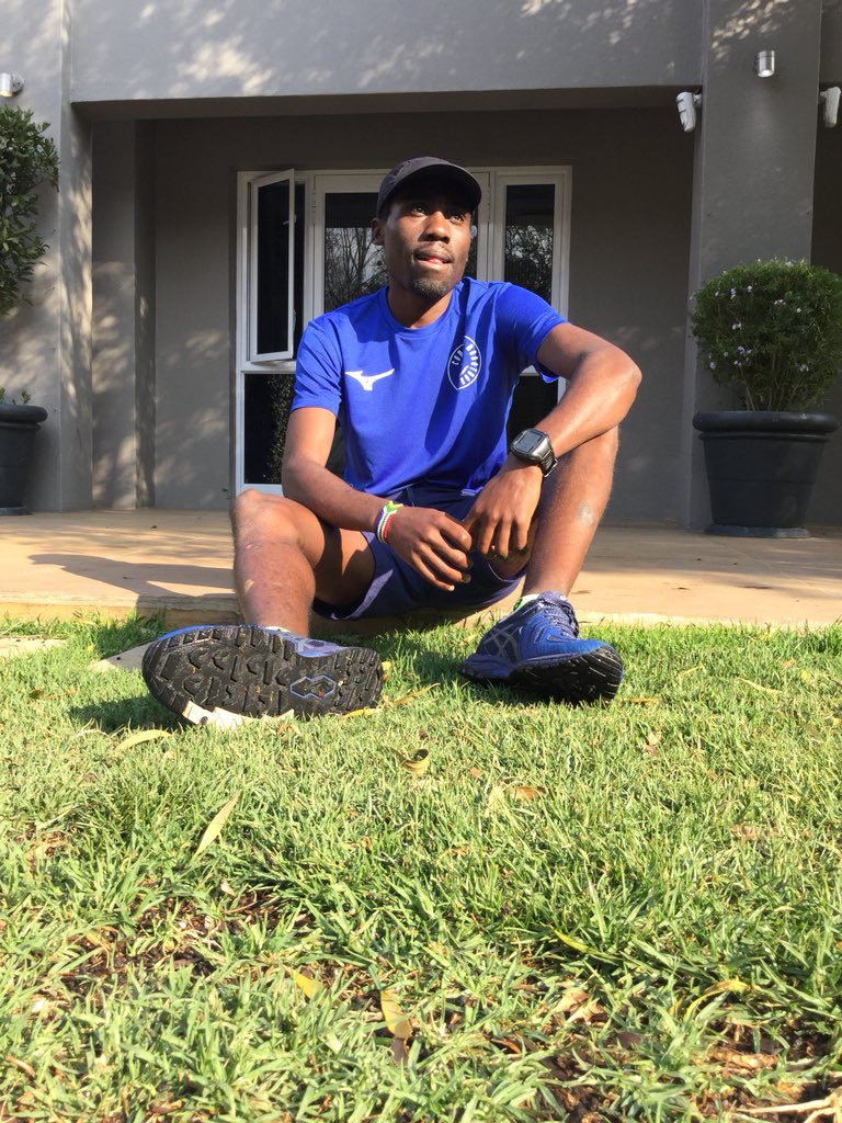 babaLatitia's tweet photo. #IMoveMe.
.
. I can tell you this for free Athletes are the strongest people I have ever seen. Nothing tough they canโt conquer. ๐๐ฝ๐๐ฝ no pain is greater that running pain. #ASICSFrontRunnerZA
#ASICSFrontRunner
#TurnPainToVictory
#ASICSRunning
#Jozi #ASICS_FujiAttack5 https://t.co/N8GychwELF
