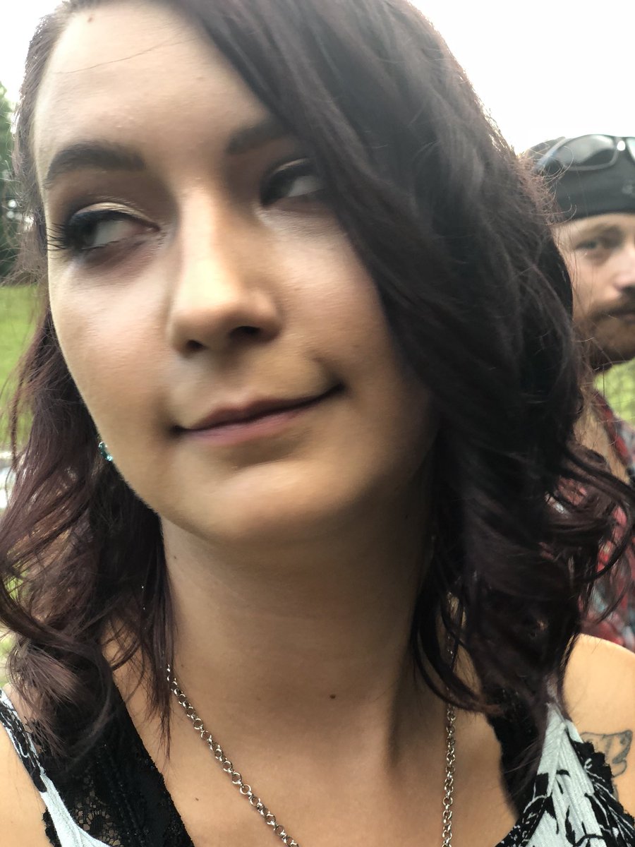 MakeIt_Rayne07's tweet photo. Wow s/o to @whaddupkandace for the great headshots of me that I just came across on my phone. These are just so fucking great thanks again, boo 😅🤦🏽‍♀️ https://t.co/aRecO8i5ie