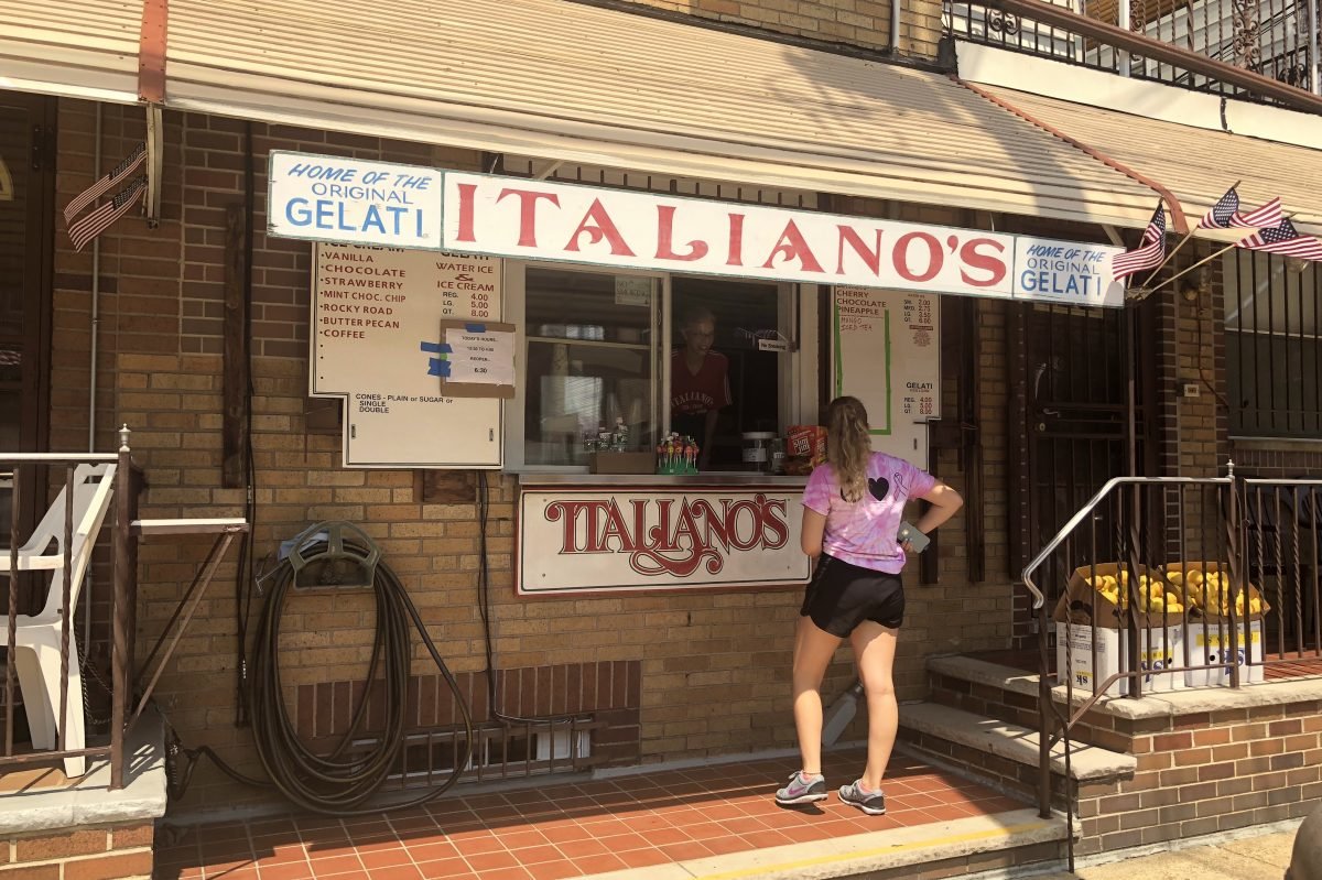 phillyinsider's tweet photo. It's finally summer in South Philly: Italiano's Water Ice has reopened https://t.co/GEfRqCdvW8 https://t.co/OLB2kmAK1C