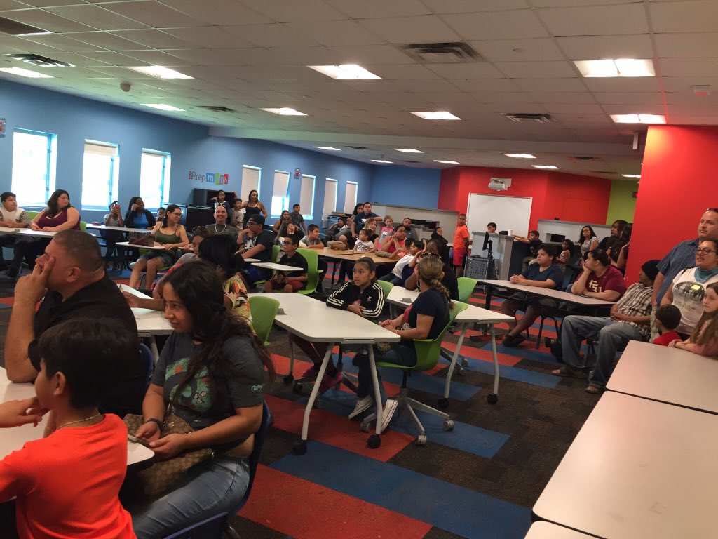 sdmpanthers's tweet photo. Wow Wednesday! Today our Panther Family welcomed in our new incoming 4th graders. What an honor and privilege it was to greet so many smiling and excited faces. It’s going to be an amazing year! 💙💛 @MDCPSSouth @MDCPSCommunity @MiamiSup @MiamiCAO #THEDADE https://t.co/bZ9kT2EfKk