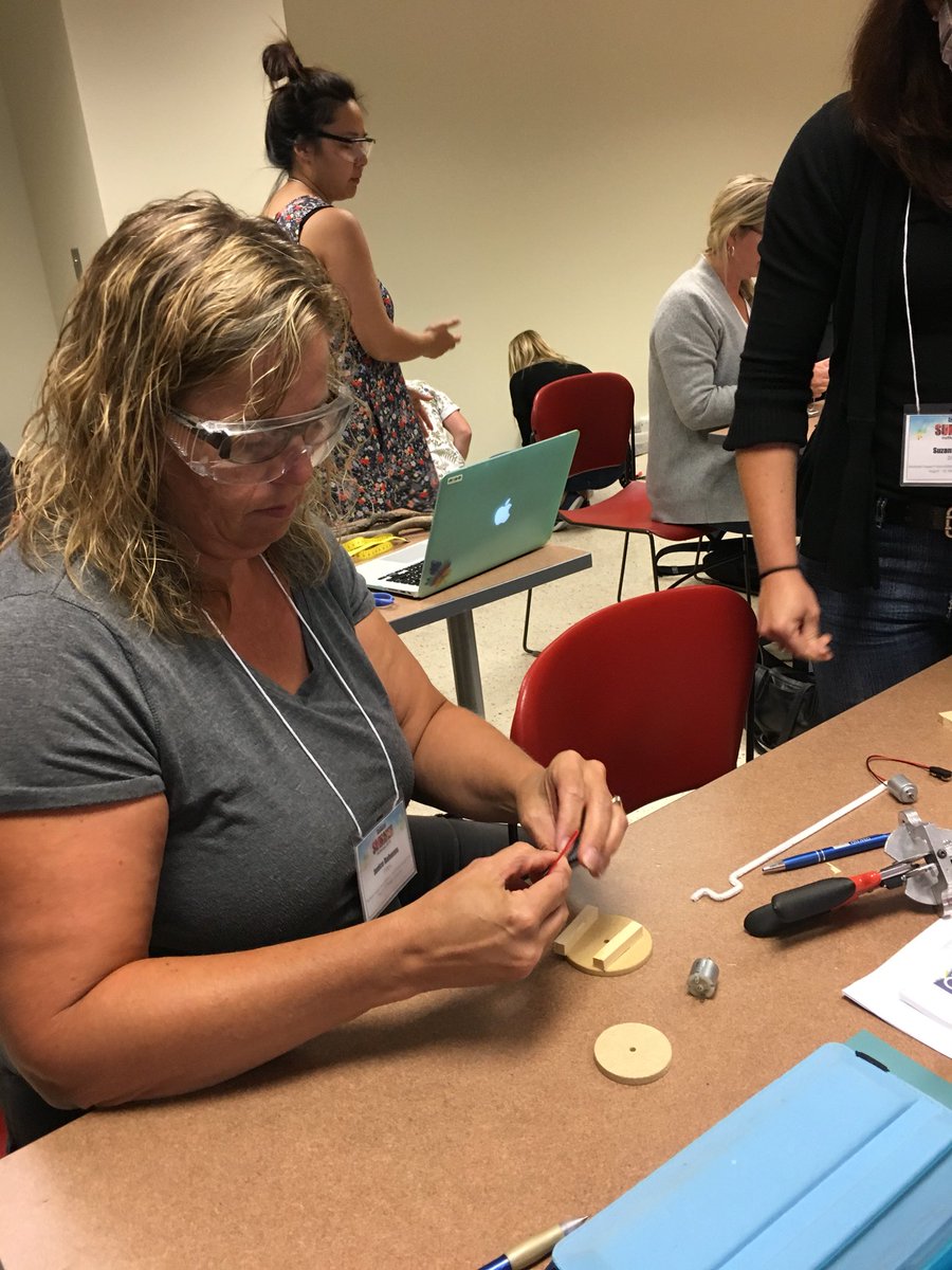 rhodes_sheila's tweet image. Time to go further in #designthinking and #technology at summer institute @otf_pd  @OCTEOntario @staoapso @kiddereducation @MsLauraCollins making classroom projects