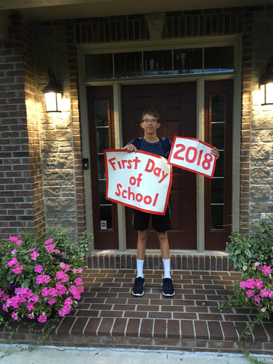 MFullhart's tweet image. Just two of the 22,000+ students I love being able to serve as a member of the  Hamilton Southeastern Board of School Trustees. These 2 I love a bit more than others!! #timeflies #ProudToBeARoyal