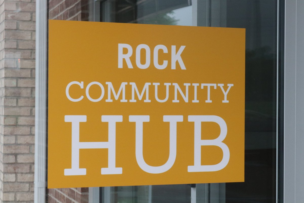 IndyMayorJoe's tweet photo. Nobody uplifts a neighborhood quite like the neighbors themselves -- driven by the @EasternStarChur ROCK initiative, that's exactly what's happening in Arlington Woods, our Neighborhood of the Month for August. https://t.co/pM1JWUs8PH