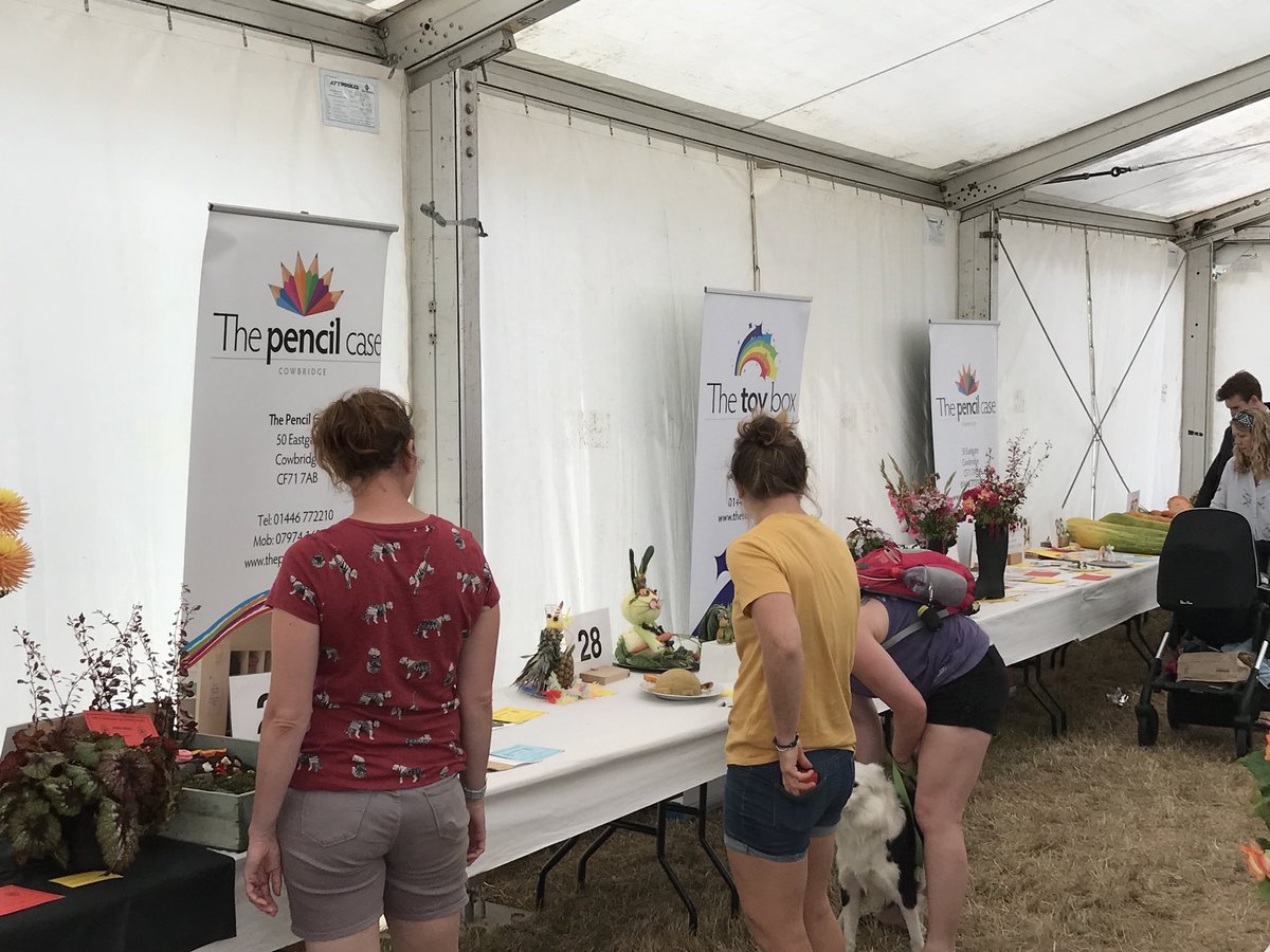 Delighted to sponsor the children’s horticultural competition at today’s Vale of Glamorgan Agricultural Show.

The entries were incredibly impressive! Looking forward to seeing the winners when they come to spend their gift vouchers! 

#ValeShow #community