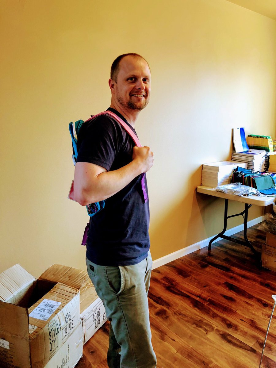 NATCACharitable's tweet photo. ZSE hosted a backpack drive for their local community.  Together with NCF they were able to fill 84 backpacks for Communities in Schools - Auburn.

#NATCACharitable #NATCA #ZSE #backpackdrive #givingback https://t.co/zzLW2MW0OL