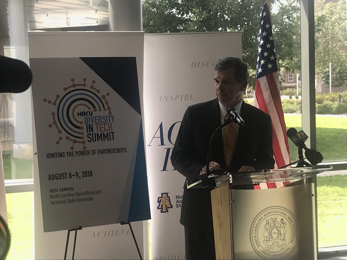 JamalWLittle's tweet photo. At @ncatsuaggies this afternoon, @NC_Governor and @RepAdams visited students at a coding camp hosted by Apple and helped kickoff the bipartisan HBCU caucus’ Diversity in Tech summit https://t.co/ckOHBqkEKm