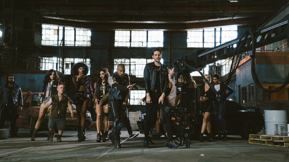 [Watch] #VicMensa Feat. #GEazy “Reverse” Video goo.gl/w2ipTU