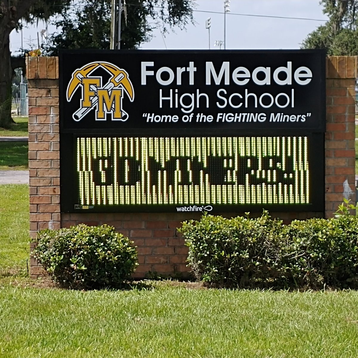 Fort Meade Mid/Sen (FMMSHS) Twitter