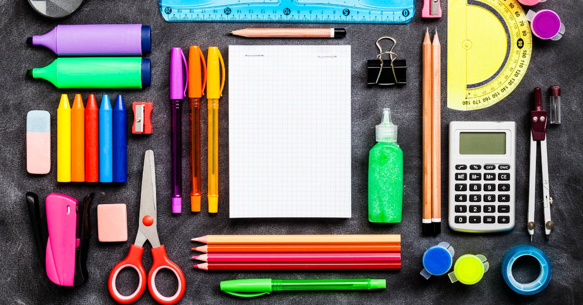 WeAreTeachers's tweet image. Think fast: you have $5000 to buy school supplies—what’s the first thing on your list? Share your must-haves in the comments, then click to enter to win a $5,000 school supply voucher from bit.ly/2KDVgeB