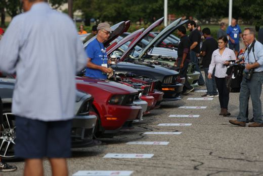 fastswitch's tweet photo. Today the 10 millionth Mustang rolled off the production line at Ford Motor Company, shattering sport car records! We are proud to support the auto industry. 

#MichiganMade #FordMotorCompany #ITStaffing #FastSwitch #Detroit

 https://t.co/Qxzli4kIFU https://t.co/lFjwvNX6aY