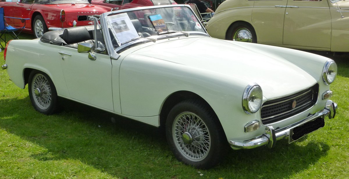Gorgeous 1970 Midget, Wire Wheels, Glacier White and Stainless Sports Exhaust.
Thanks for the photo Pete and see you there @ whitehorsevehicleshow.org  #WHVehicleShow #carshow #vintagecar