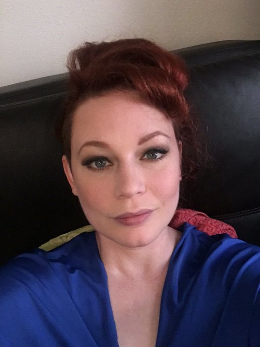 Justine Joli’s pics and videos