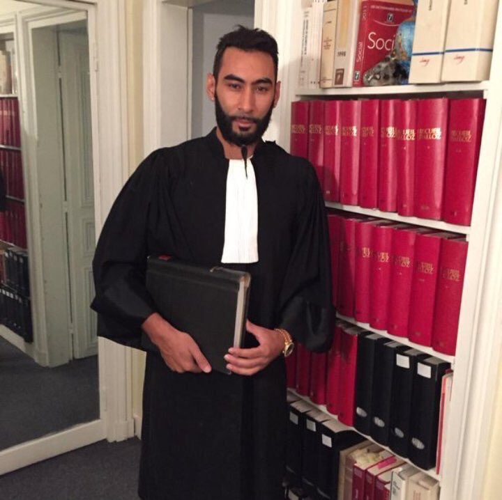 loncledd's tweet image. @NormanDesVideos Les présentation avec ton avocat? Il te sera de bons conseils , c’est son domaine. 😂 #BalanceTonYoutubeur