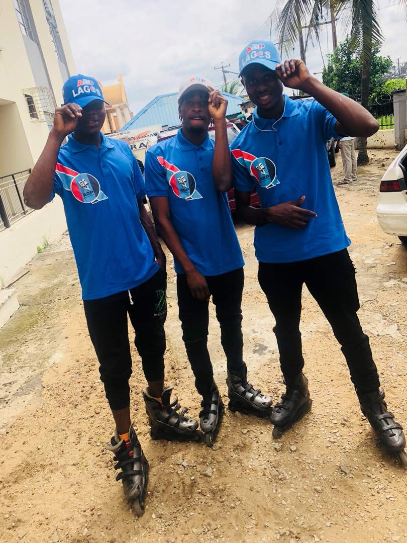 ADPLagos's tweet photo. ADP on the streets of LAGOS, Nigeria. 

Say HI to our passionate youths when they get to your LOCATION, skating all around LAGOS, sensitizing the people to REGISTER, SELECT, VOTE and PROTECT. 

#JoinADP

https://t.co/8WicapIO1C https://t.co/j9HgipiZbm