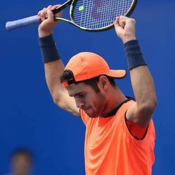 View image on Twitter