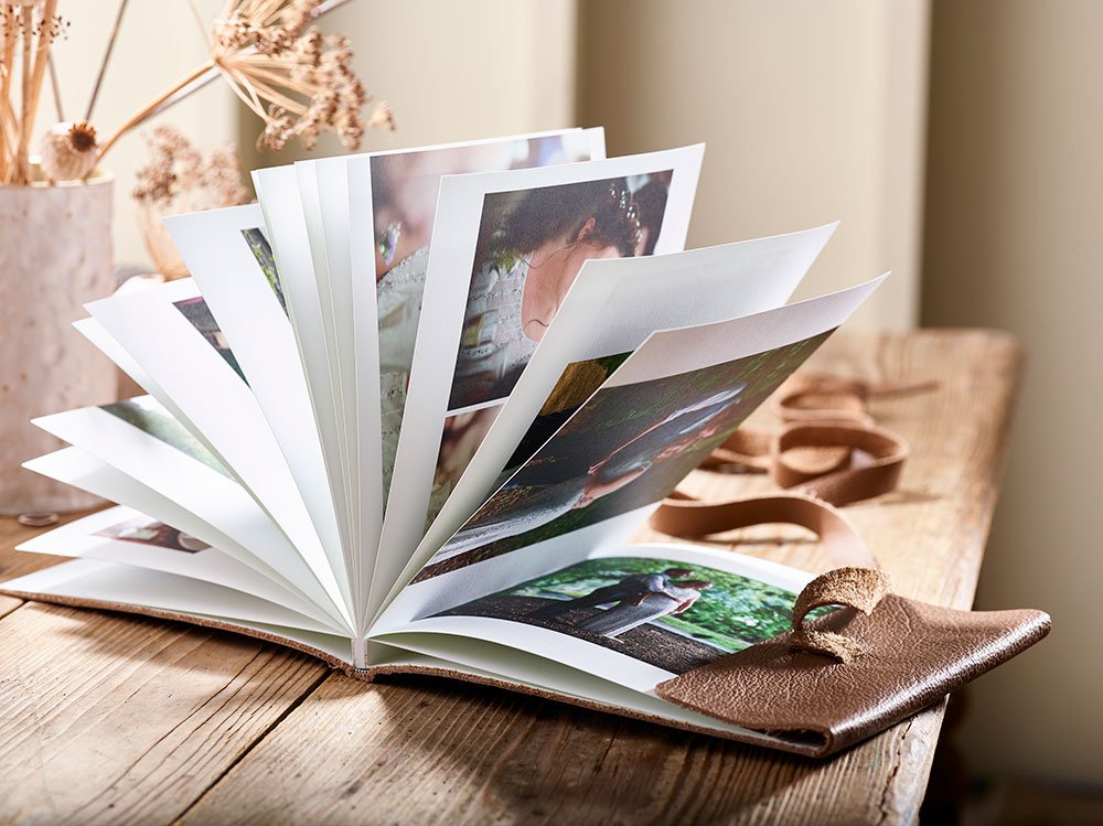 freeformimages's tweet image. **SPECIAL OFFER WHEN YOU BOOK YOUR WEDDING PHOTOGRAPHY IN JULY/AUGUST '18** with Freeformimages photography. I am offering 10% discount off one of my stunning packages. Call 07846926029 or email me laura@freeformimages.co.uk and QUOTE TWITTER10
#weddinghour #weddingwednesday