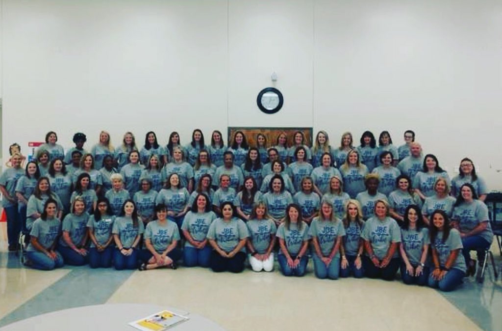 bsmith530's tweet photo. These people. ❤️❤️❤️ You know you work with a great group of people when you are split up from your regular team and it’s completely ok because you are comfortable with everyone. I’m so blessed and grateful to call each of these people my friend! #whateverittakes #jbetribe https://t.co/CIbnCcxmId