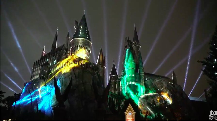 CreationsHannah's tweet photo. WOW this is amazing!!! #MagicMode is insane! I haven't been to Universal Orlando in a long time and wow! @Spokesmayne @jennatthemouse this is gorgeous on magic mode! I love it!! and couldn't resist screenshot my houses. Gryffindor and Hufflepuff! https://t.co/MSZsgDLCAG