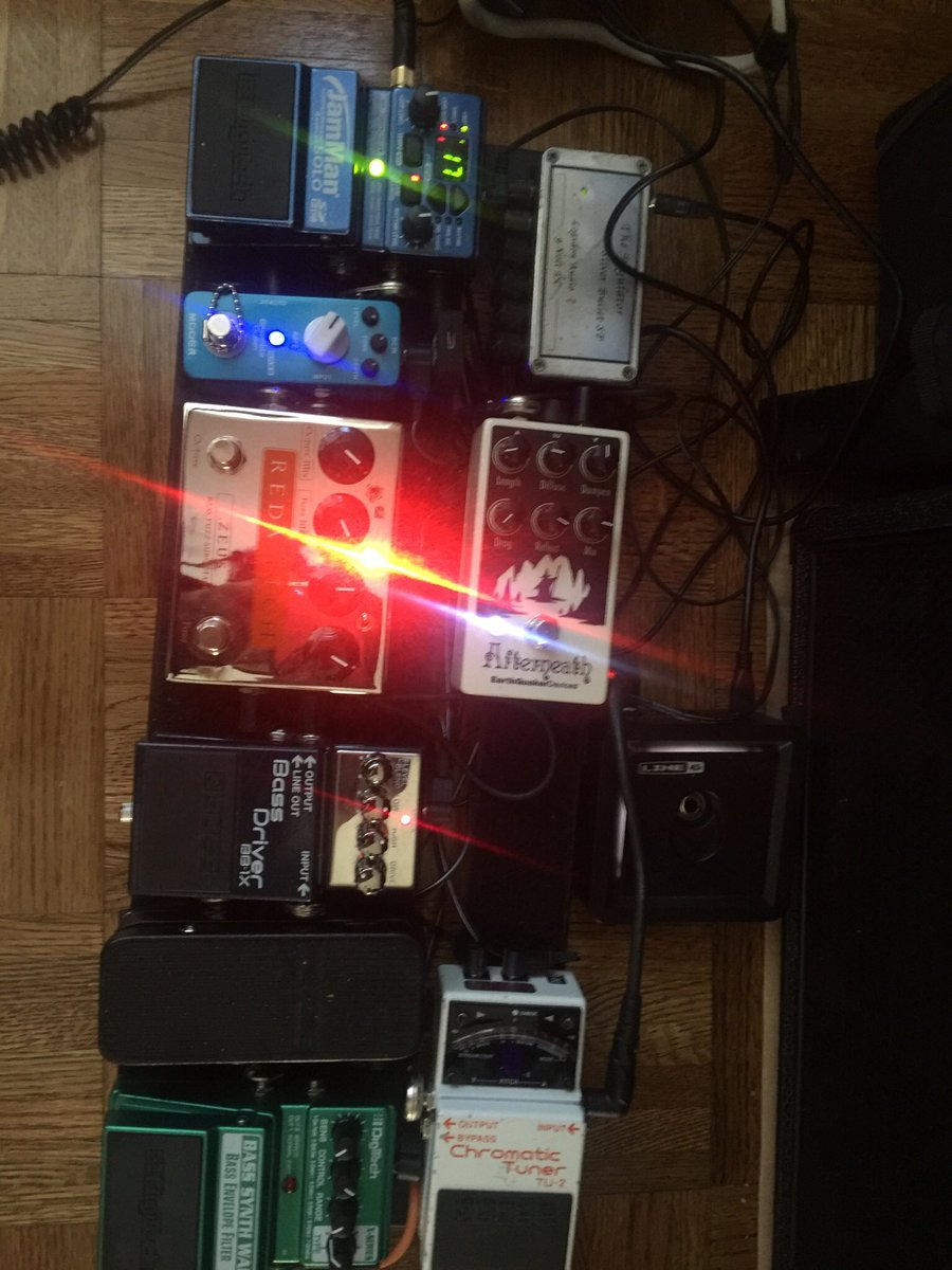 Coming up this Friday Rock and Roll Hotel with <a href="/FuzzQueen/">FuzzQueen</a> <a href="/DoubleLoi/">Loi Loi</a> and Fiona Silver Link for tix in the bio and here: facebook.com/events/5142214… and Saturday we debut at The Ugly Mug <a href="/TheUglyMugDC/">The Ugly Mug</a> ! Come see us and all our all our effects pedals this weekend! #highernumbersdc