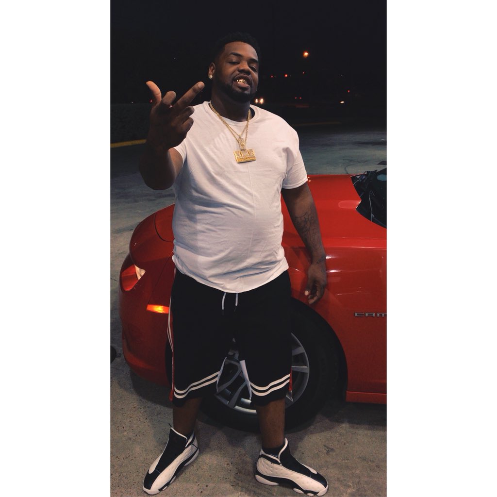 TOG_Minor's tweet photo. In The Name Of Gee Fuck A Nigga We In Austin TX With It Tonight 💸💸💸 https://t.co/c5A13XQRth