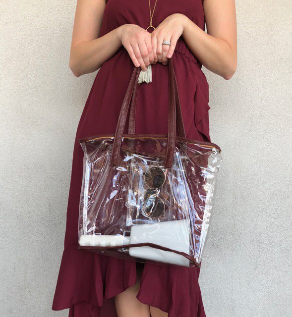 maroon and white outfit for ladies
