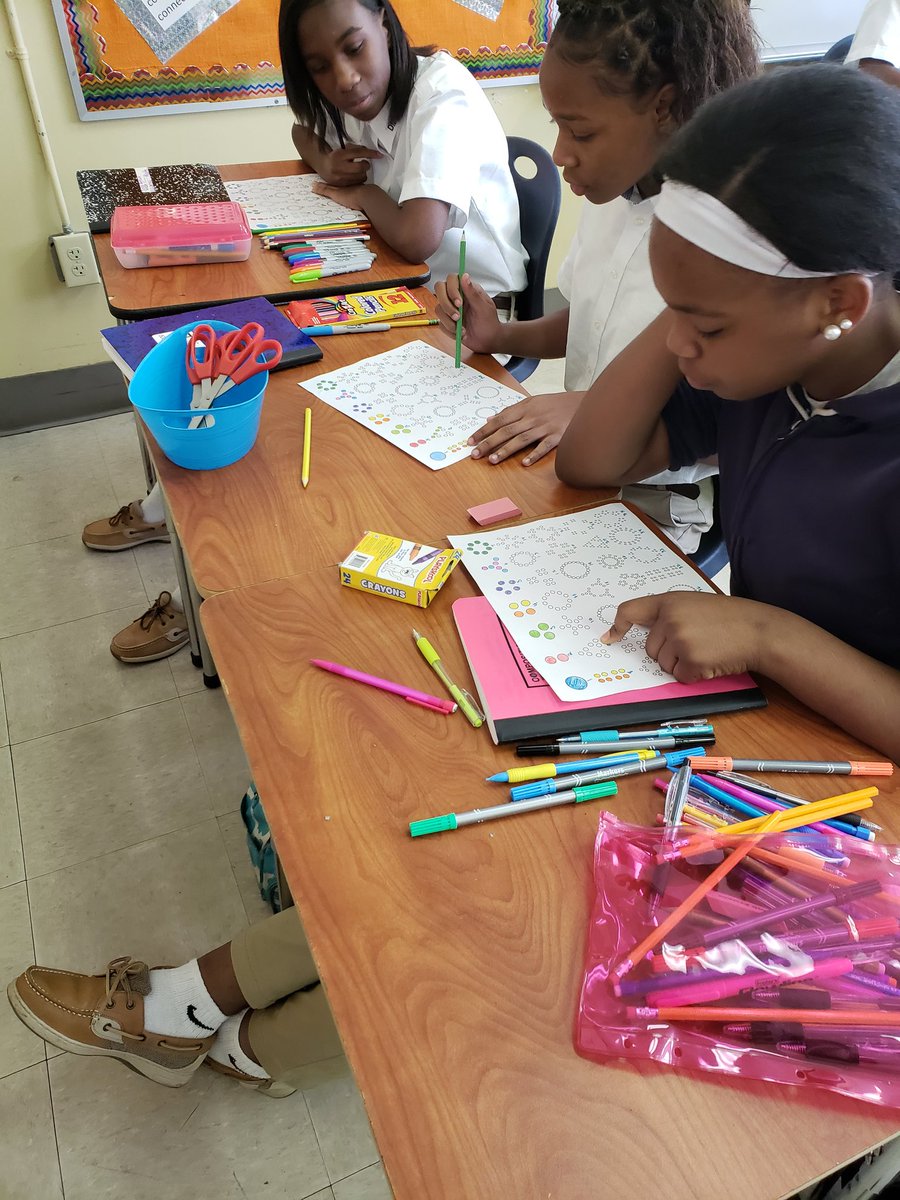 NumberStuffJohn's tweet photo. Week of iMath going great! Students learning about how the brain grows/how to visualize numbers/look for patterns.  Student-led discourse in  groups/proud students when making connections on their own! 😃 @joboaler @DunbarMagnet #NumberStuff #AMSTIWorks #DunbarDoesIt https://t.co/azyF63kSY3