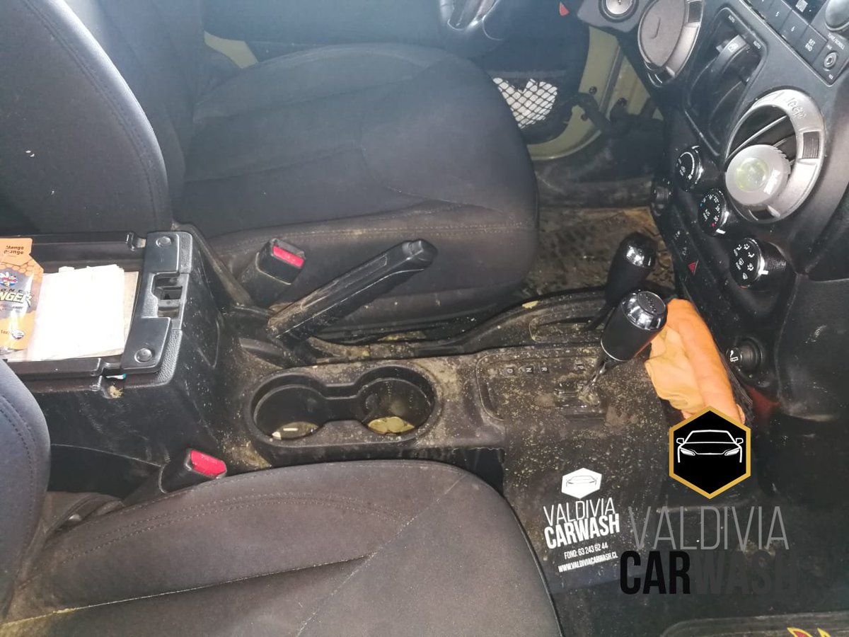 ValdiviaCarWash's tweet photo. Parte del trabajo de hoy miércoles 💪!!! Consulta por nuestros precios y otros servicios al 632436244 o al +56963669903. 
Tenemos un concurso activo en este link https://t.co/IWGuoSWasV
#valdiviacarwash #valdiviacl #limpiezatapiz #limpiezainterior #miercoles #invierno #frio https://t.co/3Kbz3wTz9A