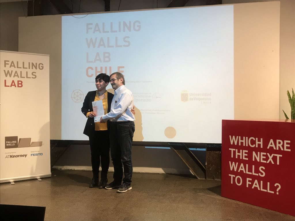 fcienciajoven's tweet photo. ¡Tenemos ganadores! Felicitamos a Martín Serey con su presentación Breaking the Wall of Stroke Rehabilitation Inequity y que nos representará en Alemania en #FallingWalls https://t.co/afaStxwHiW