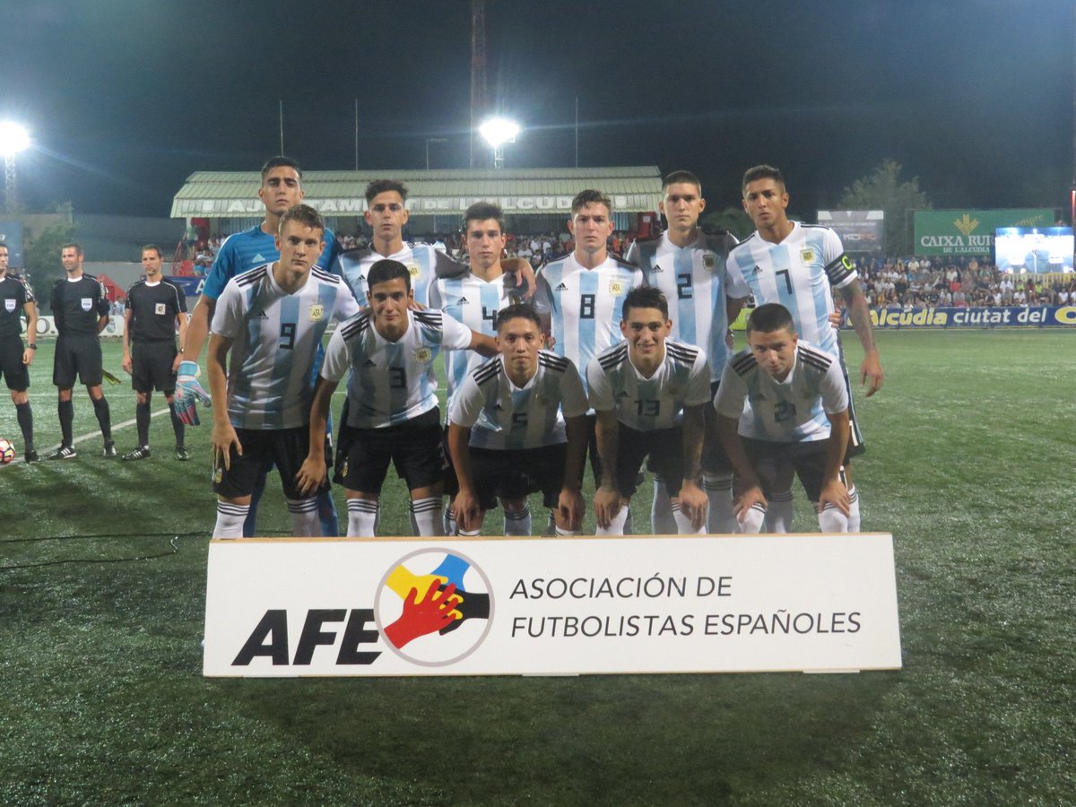 famalovato's tweet photo. Argentina CAMPEON !!! #Sub20 @Cotif https://t.co/b5GRs4whP9