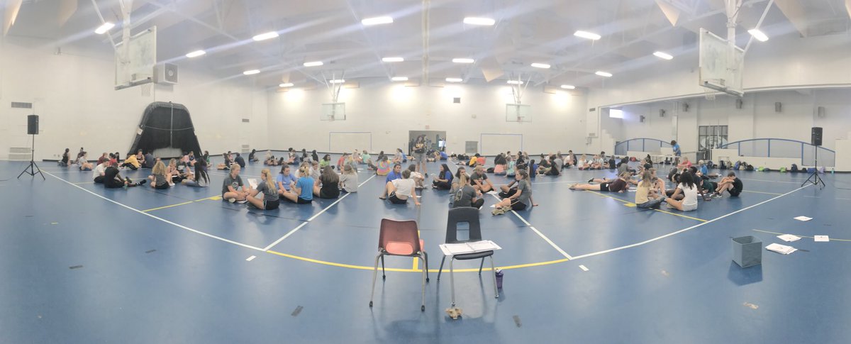 Incredible 1st day of Link Crew training! What a great group of students! #GLHS @MrsKGermany <a href="/jessicaslocum3/">Jessica Williams</a> <a href="/TimGagliardo1/">Tim Gagliardo</a> <a href="/BoomerangPrjct/">Boomerang Project</a>