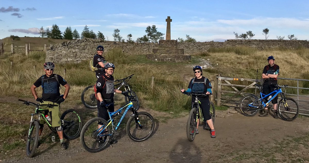 Team Rays - Putting in the hard yards once again this eve.m!  We’re incredibly proud of every one of them - They’ve  helped raise the bes part of 100k to keep our fab swimmers in the water in th last 10 yrs. #Rossendale