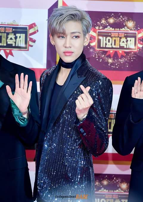 Vanessa08222273's tweet photo. #TipicoQue @raulgmeneses él nombre del gatito de kumpimok bhuwakul es él nombre real de un cantante del k-pop pertenece al grupo de GOT7 su nombre del grupo es bambam así que ese seria él diminutivo o apodo del gatito 👇 https://t.co/3OJrIoEyyK