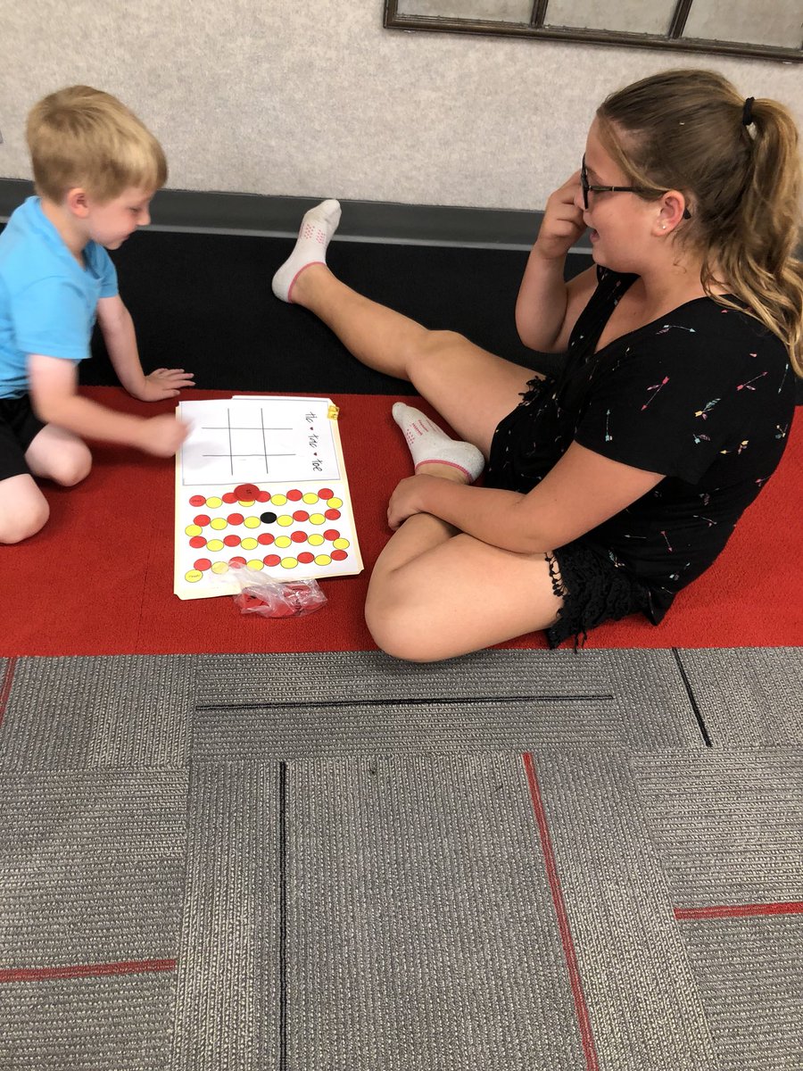 BHMSDCHILDCARE's tweet photo. Childcare made game boards today! #lovethesekids https://t.co/ARIx0D1Sus