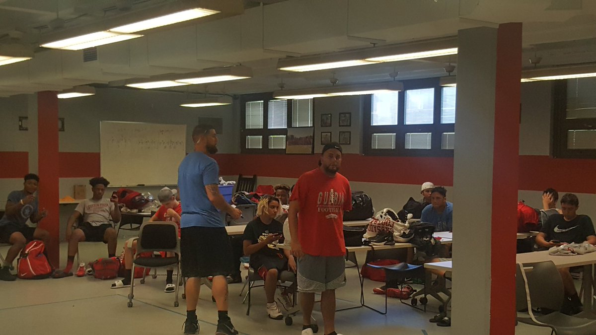 GatorsCrusaders's tweet photo. Back on campus! Fall try-outs #tradition #futurealumni @GuerinPrep @GCPBoysSoccer @GuerinAthletics @Guerin_PrepPres https://t.co/xD061Rz1C4