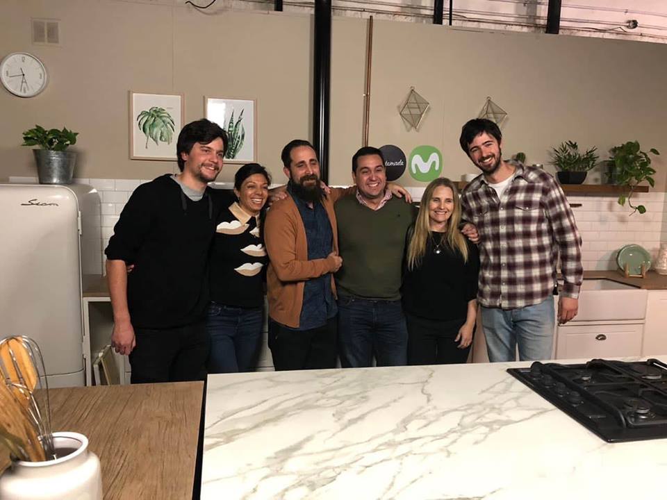 MovistarArg's tweet photo. #Craneando 👨🍳👩🍳 | Se terminó la transmisión. Ahora a comer! 🤤
@tastemade en Español #LocosxElAsado #CookGrimaldi @lucianoluchetti https://t.co/qKYKp3HDV5