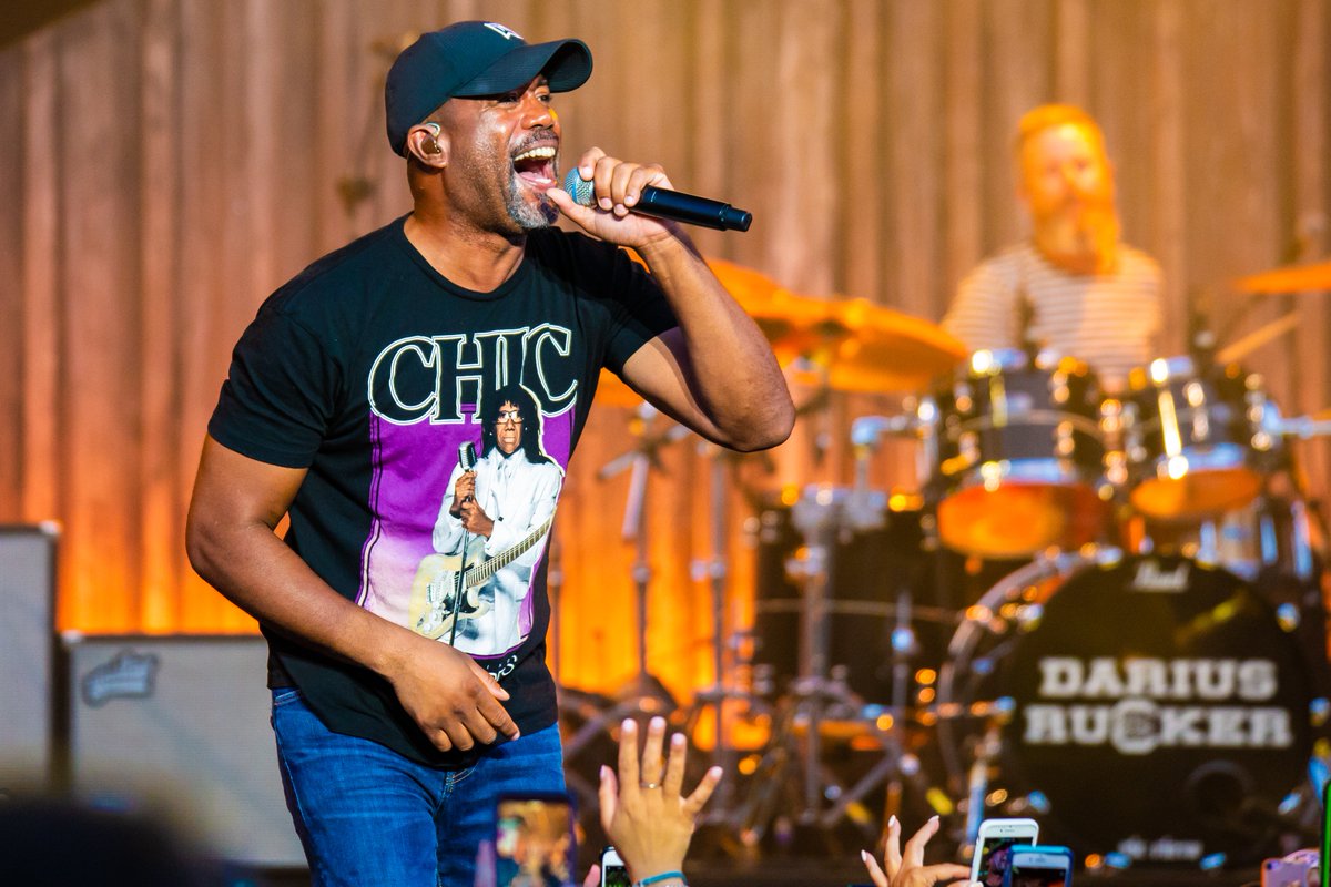 MegaCountry's tweet photo. Two words: Darius. Rucker. We loved rocking with @dariusrucker last weekend at @NorthwellJBT! Check out our exclusive photos from the #SummerPlaysOnTour: https://t.co/6hjiEReWrr https://t.co/7uUjUb9SW8