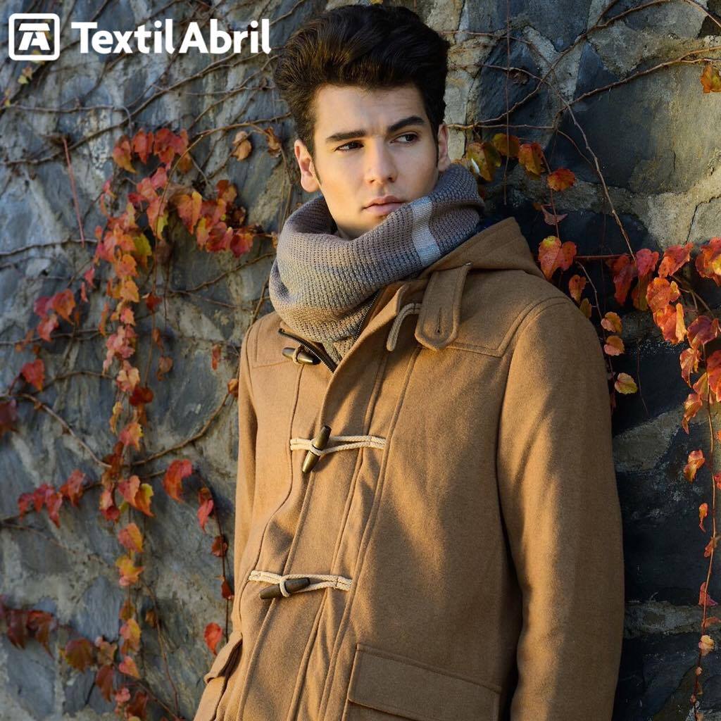 Textil_Abril's tweet photo. O tempo frio dá um ar de elegância, não é? Nós amamos os looks de Outono-Inverno! #moda #modamasculina #frio #outono https://t.co/ZtfsWeRuMK