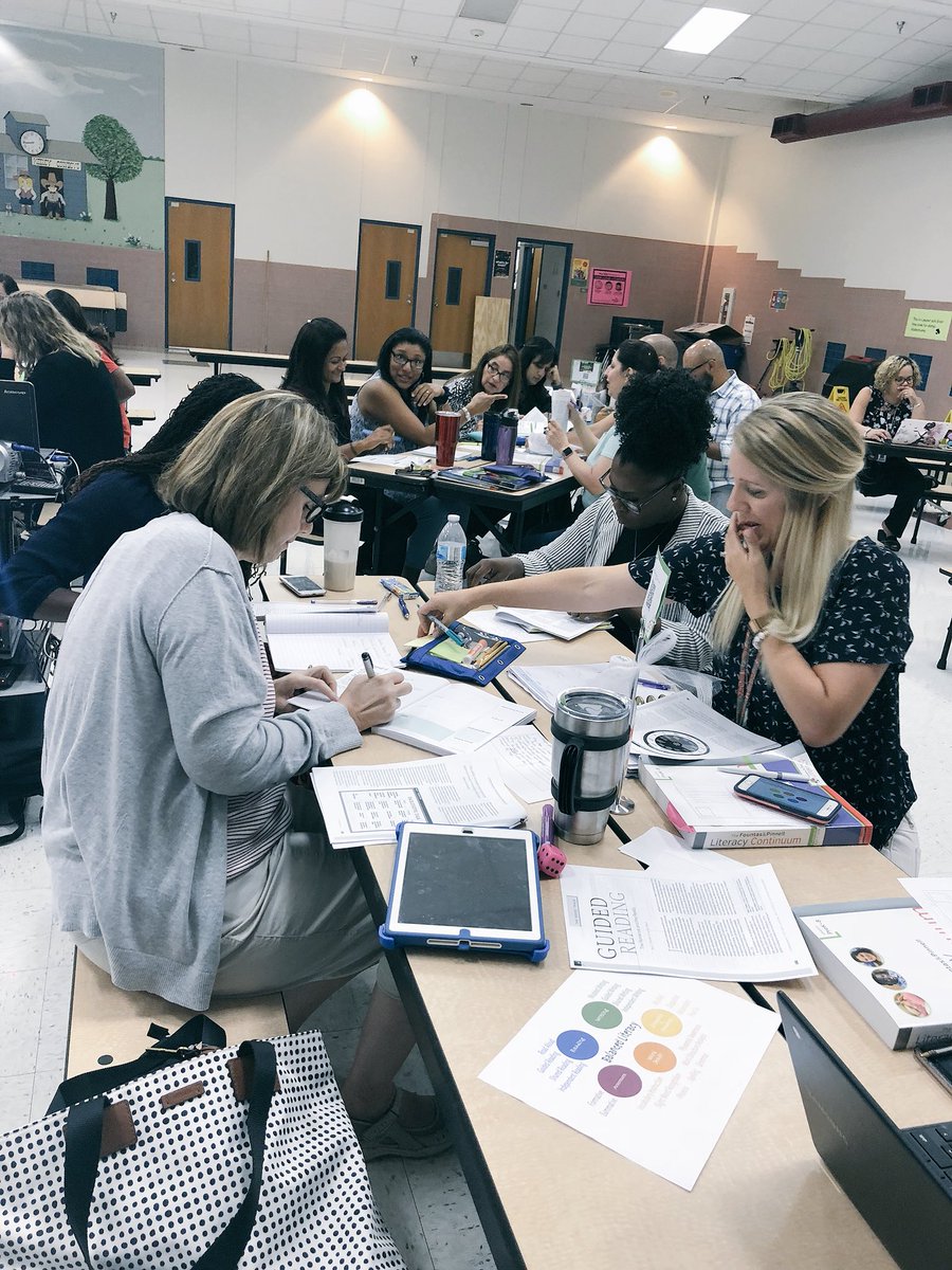 mona_rsavage's tweet image. Super pumped 🙌🏻 about the EMPOWERment the Instructional Support teams shared today w/Guided Reading! They are gearing up to support their campuses! #gisdlearning #guidedreading #BenchmarkEd 📖