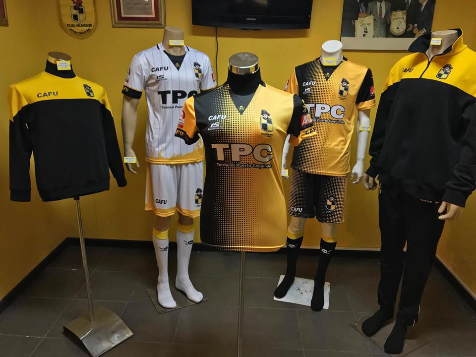 CAFU_Chile's tweet image. Ya hay nueva indumentaria para el equipo aurinegro! para todos y todas :D #CoquimboUnido #TroDeportes #TodoEnDeportes #CAFU