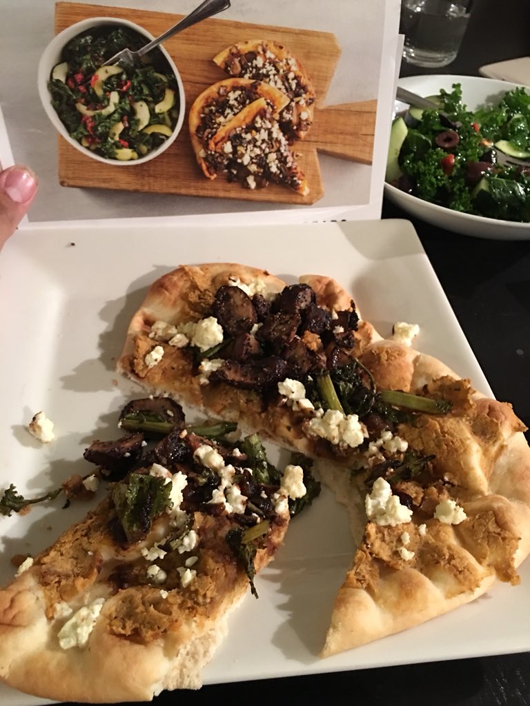 John Burbridge (@johnburbridge) on Twitter photo .<a href="/greenchef/">Green Chef</a> day 2: Delicious mushroom-Lentil flatbread and Kale salad. I accidentally over peppered the mushrooms but still very very good. ❤️#MyGreenChef .<a href="/greenchef/">Green Chef</a> day 2: Delicious mushroom-Lentil flatbread and Kale salad. I accidentally over peppered the mushrooms but still very very good. ❤️#MyGreenChef