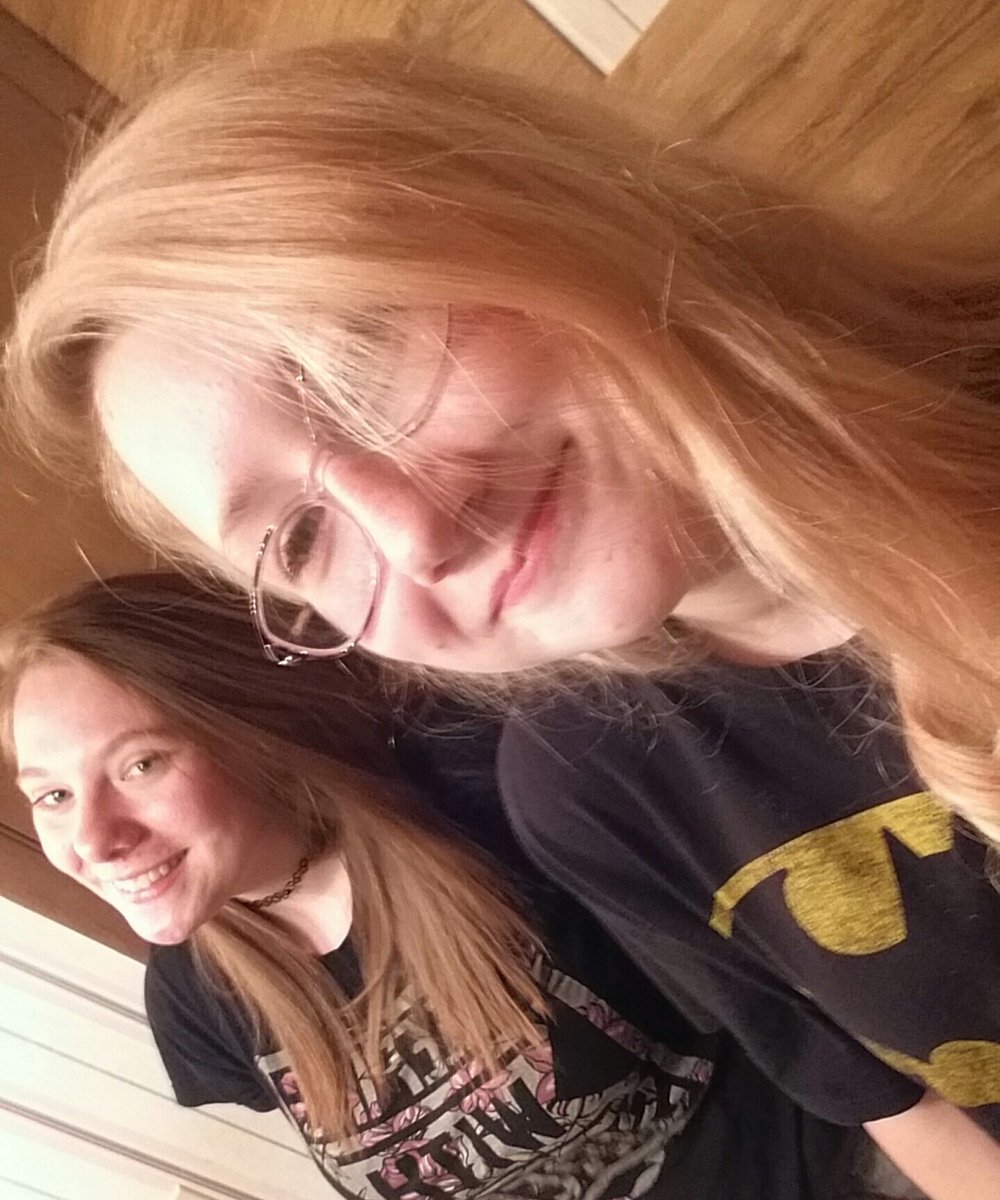 rubithhaa's tweet photo. #smileforshane here's a photo of me and my bff smiling! this is the night that we stayed up binging a whole BUNCH of conspiracy theories :) I always always always look forward to a new shane upload and I am LOVING all of the new series that have been coming out!!! xox https://t.co/77rJqvWHpp