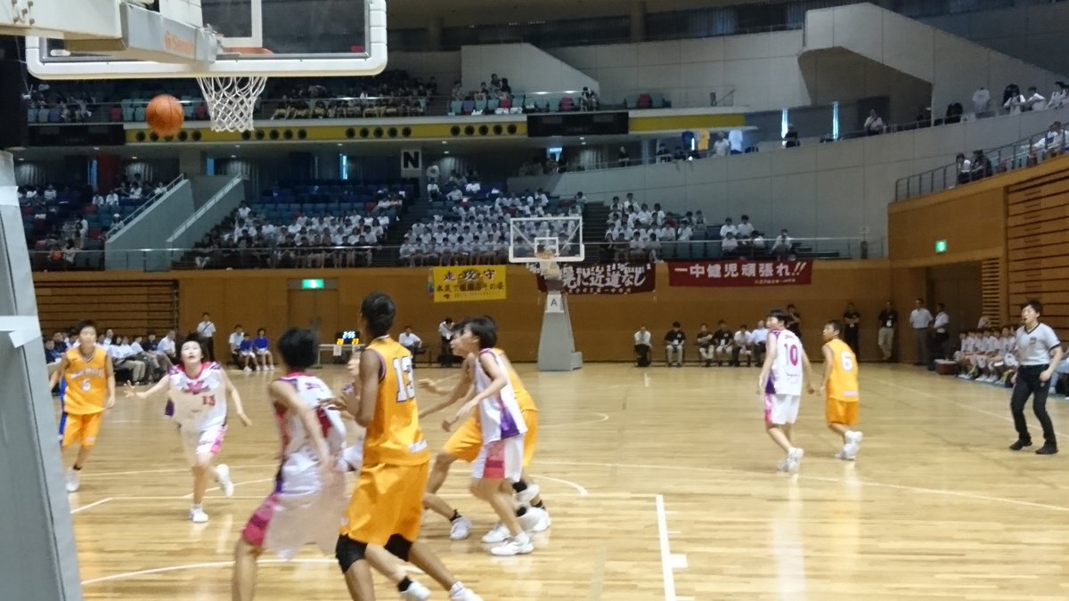 第48回関東中学校バスケットボール大会in群馬 関東中学校バスケットボール大会 女子準決勝途中経過 前半終了 A1 陽南23ー33八王子一 D1 日体桜華ー28相模女子