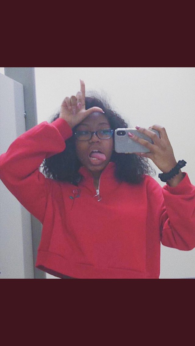 wdwjoab's tweet photo. - myah (@zhrrons)
- 15, dmv
- zach 💘💓💖💞
- kiss kiss kachow https://t.co/0egcFMcsoM
